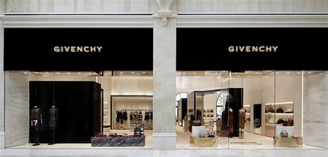 lvmh givenchy españa|lvmh owner.